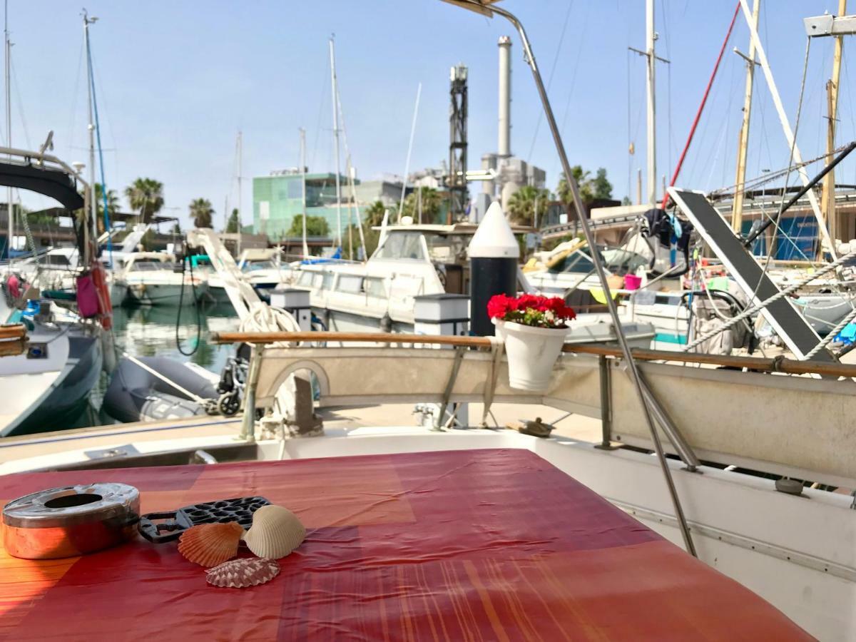 Botel Boat Yacht Barcelona Sant Adria de Besos