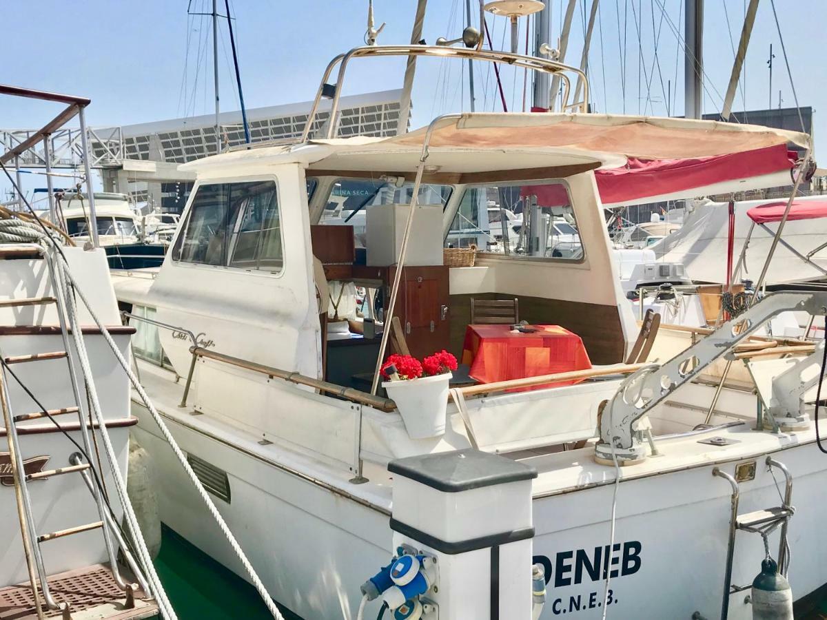 Boatsbreakfast Yacht Barcelona * Sant Adria de Besos