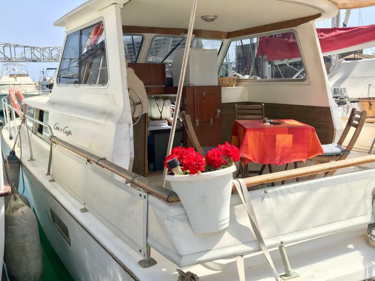 Boat Yacht Barcelona Botel *